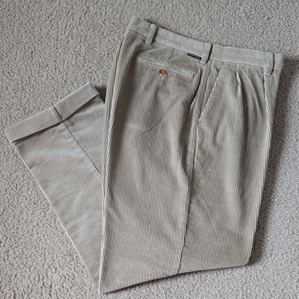 Nautica Rigger Tan Corduroy Pants Mens Size 34Wx30L Pleated Front Classi…